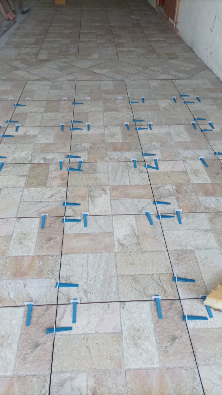 Assentamento de Piso Cerâmico